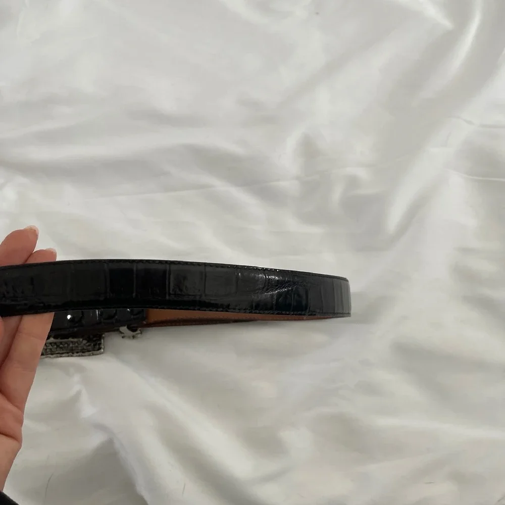 Vintage Fahrenheit Connie Bates Belt‎